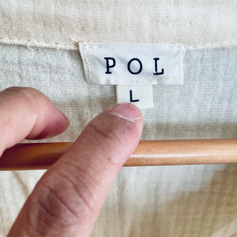 POL Cream Button-Up Lace Top - Picture 2 of 7